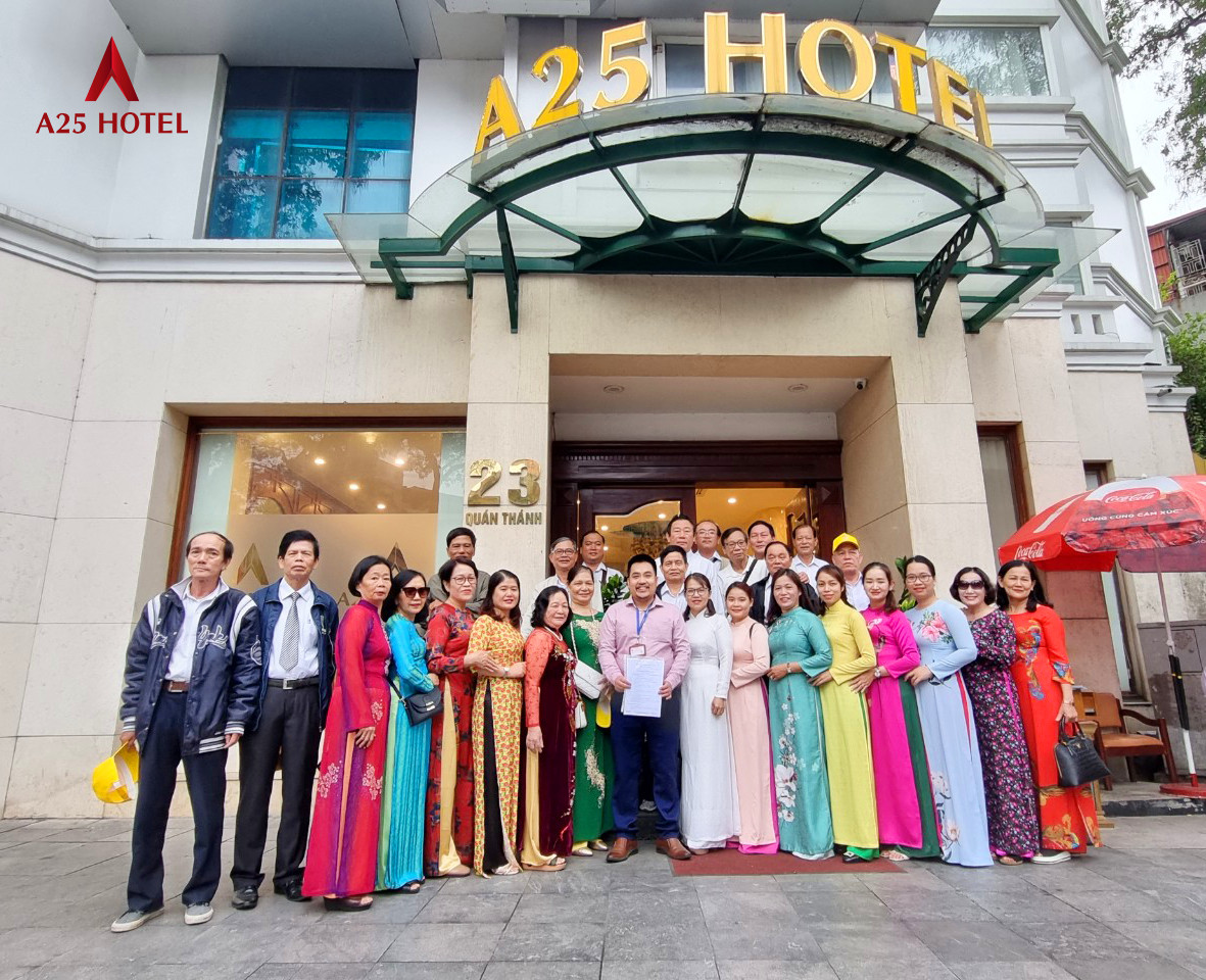 Khu vực sảnh và không gian chung tại khách sạn A25 Luxury Hotel 23 Quán Thánh